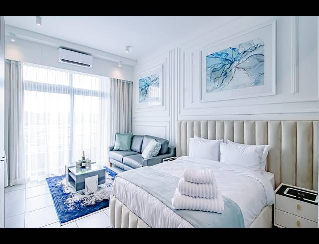 1 BEDROOM APARTMENT FOR SALE IN MENLYN
